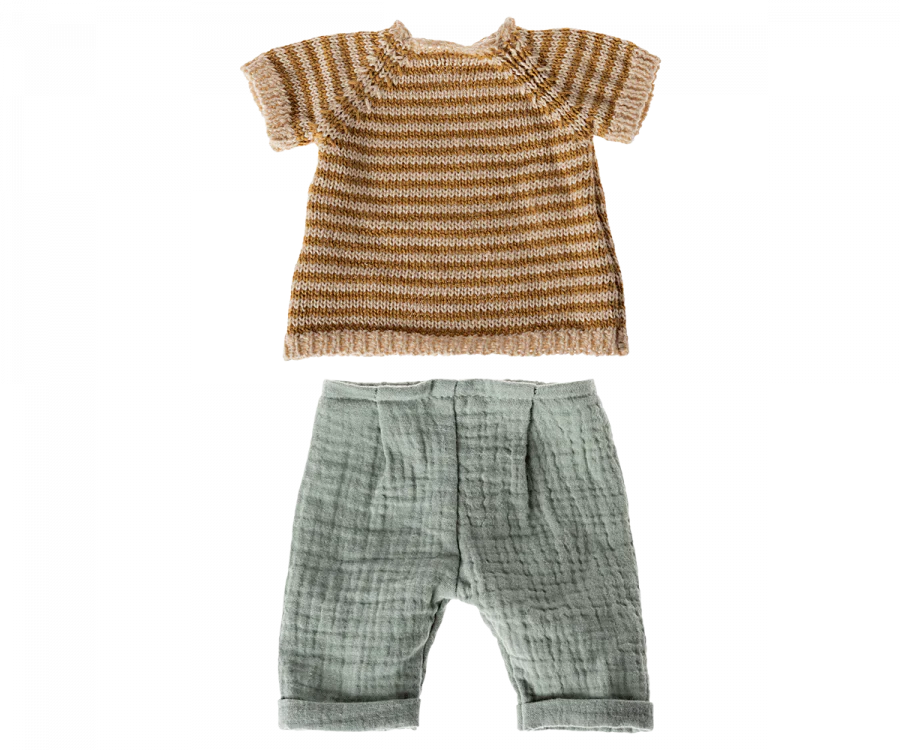 Maileg Rabbit Size 3, Classic - Knitted Shirt and Pants
