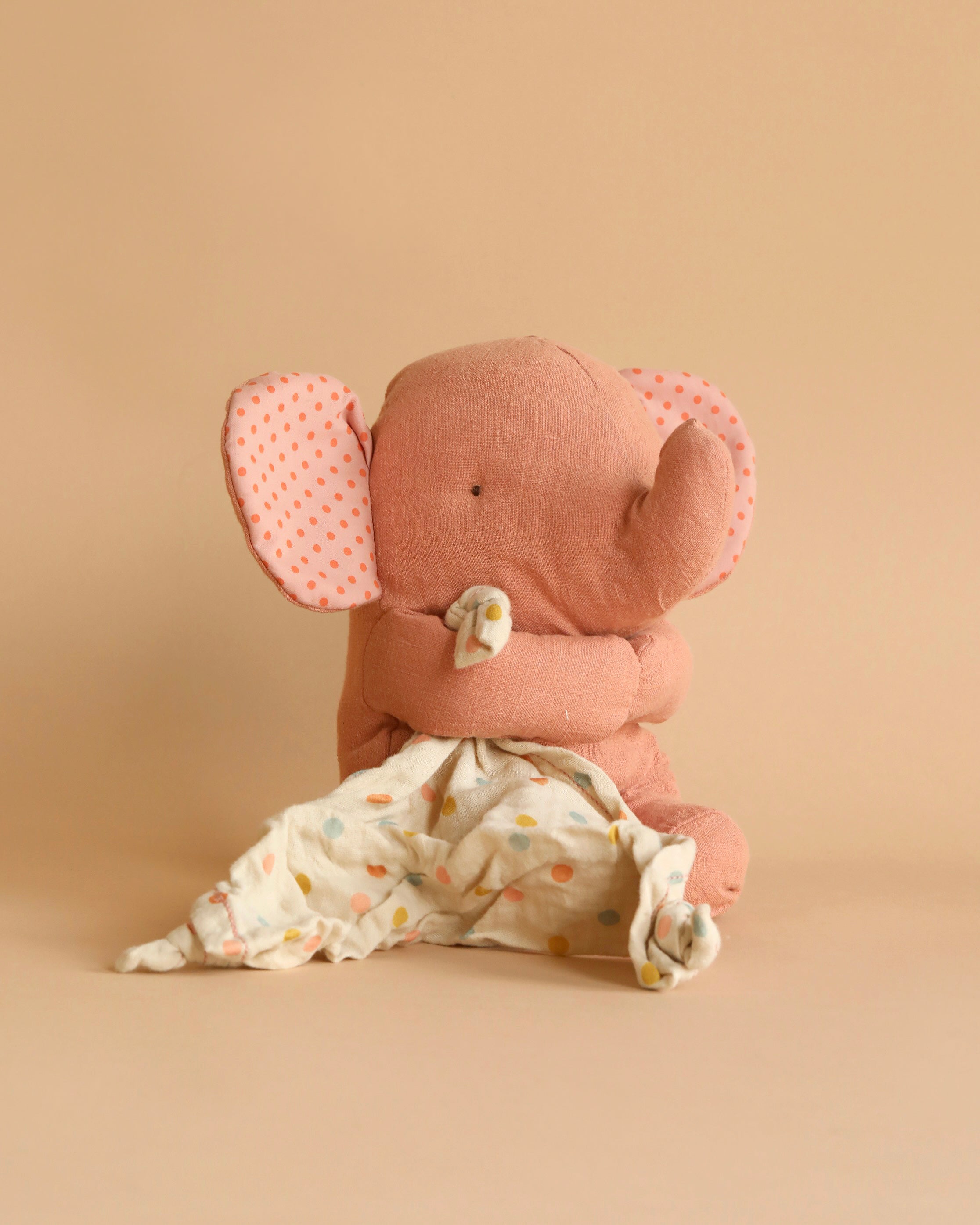 Maileg Lullaby Friends - Elephant - Old Rose (Plays Music)