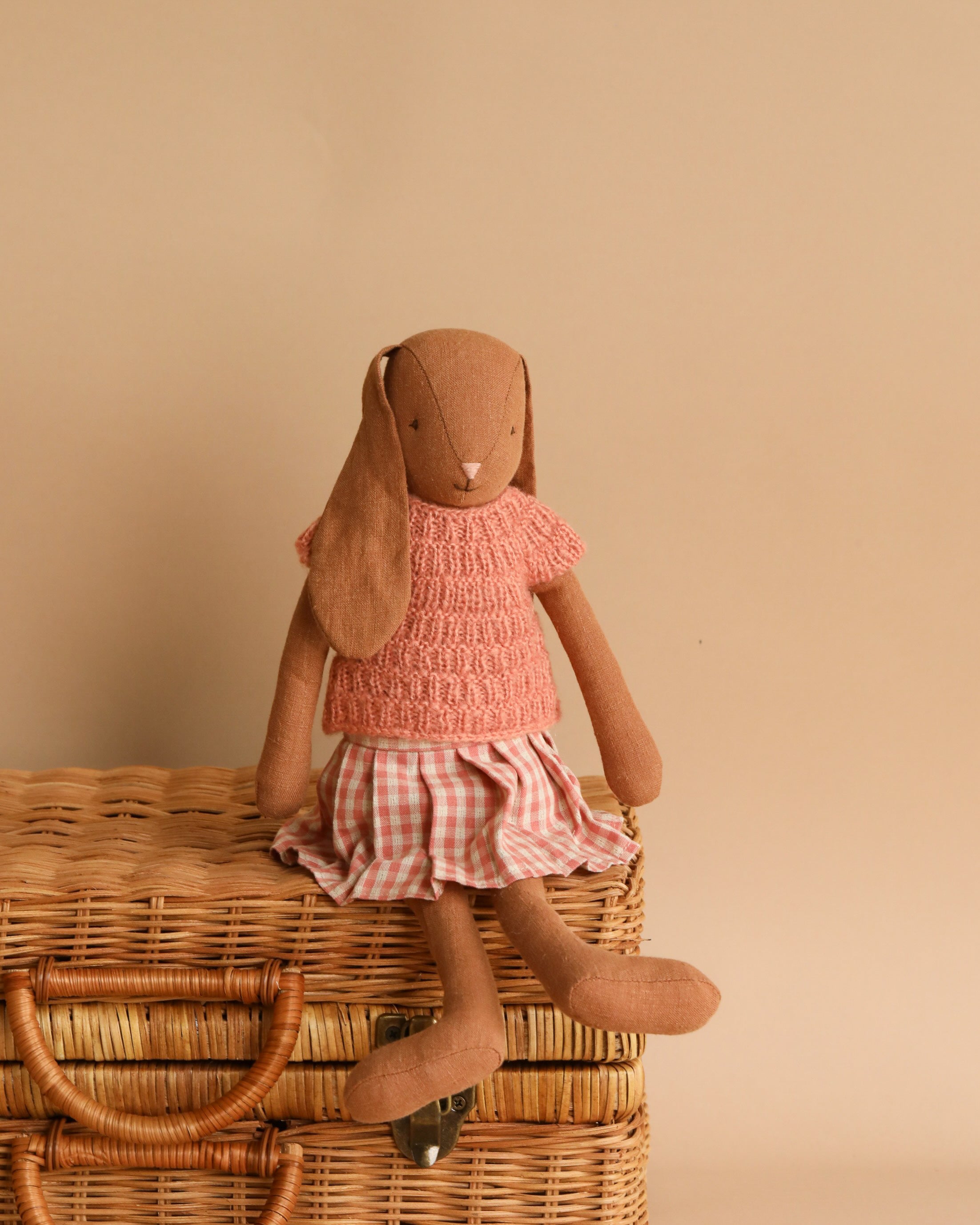 Maileg Bunny, Size 3 - Knitted Shirt & Skirt